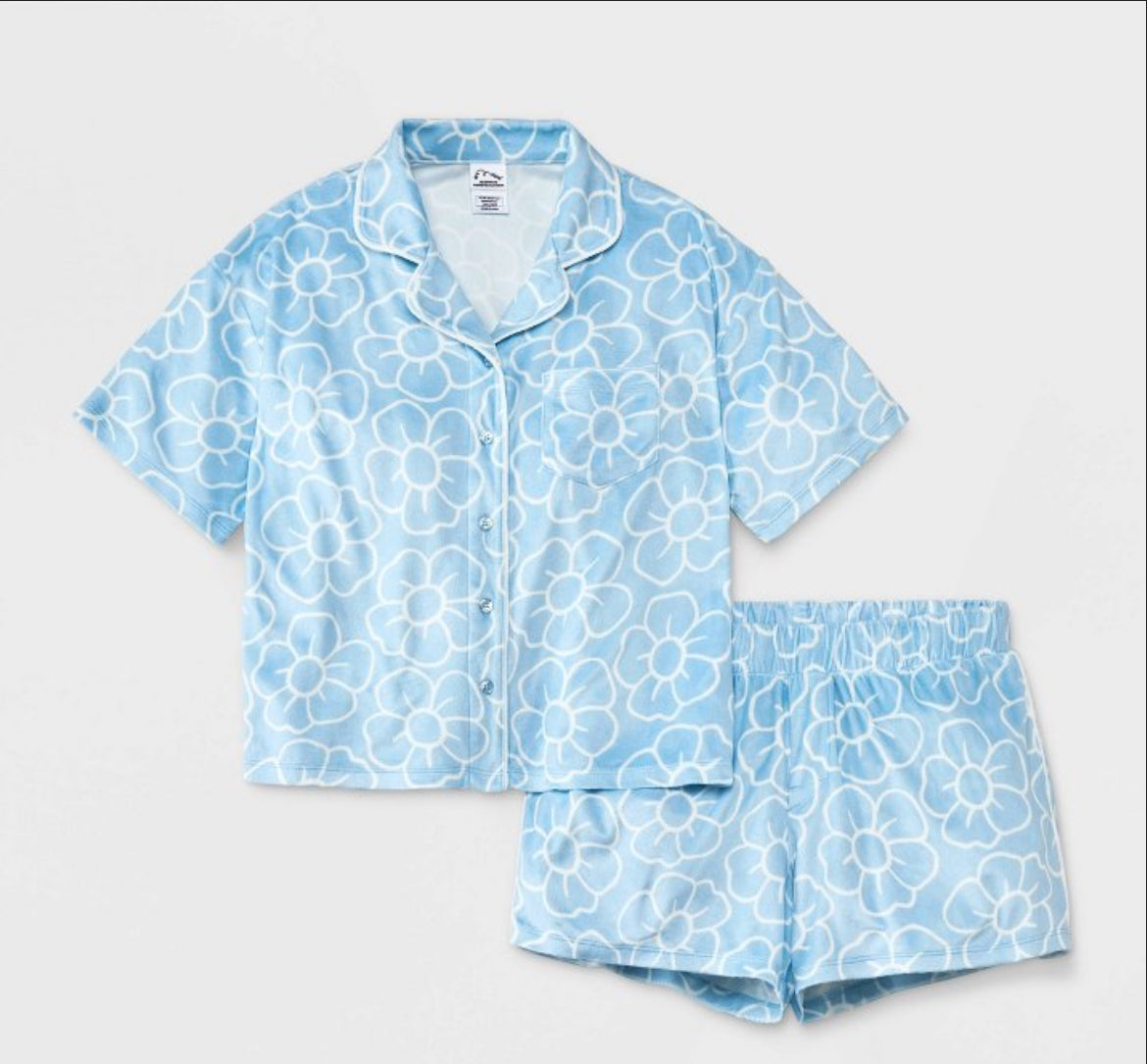 Girls' Short Sleeve Button Up Pajama Set - art class™