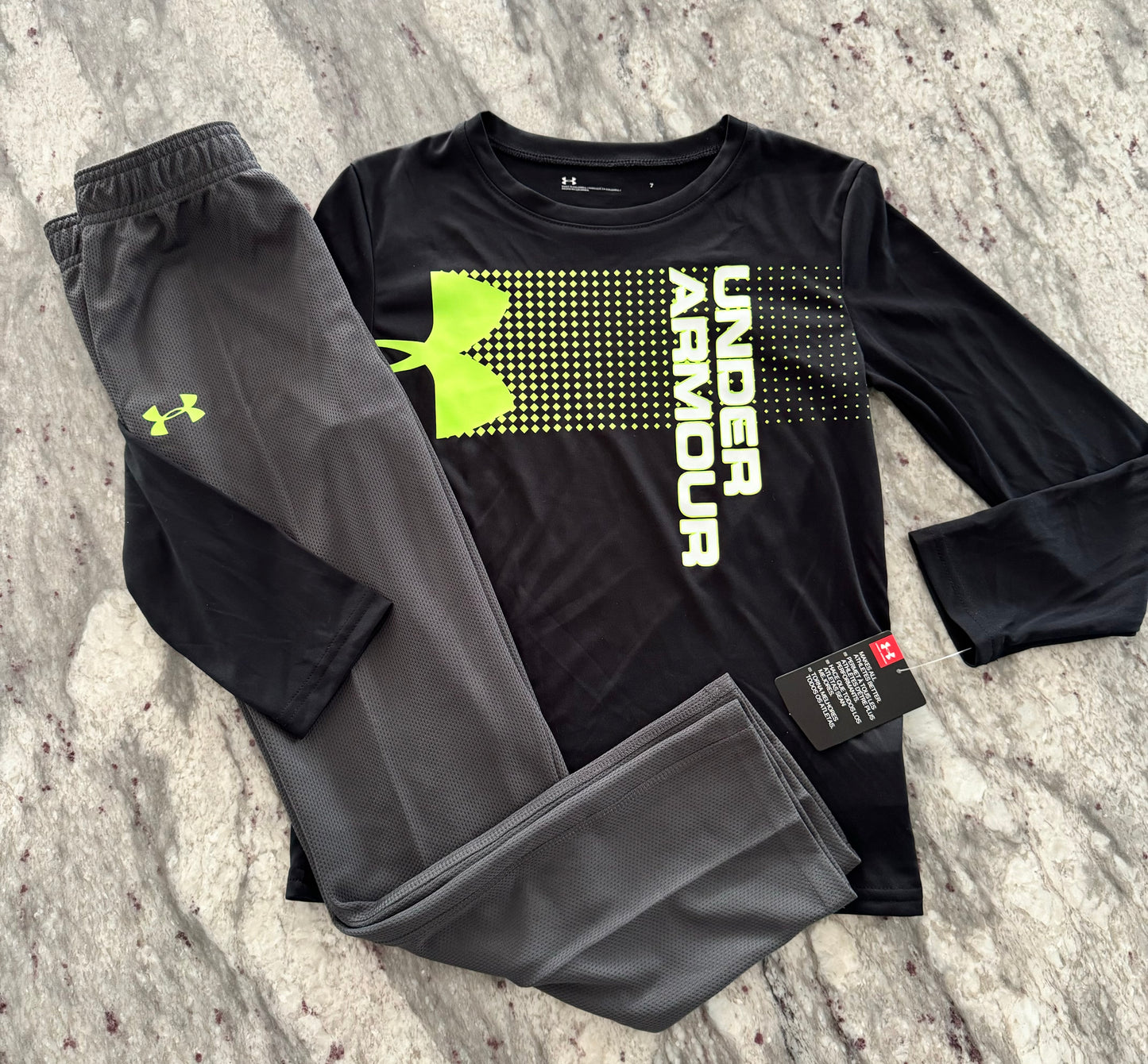 Boys 2pc Under Armour Pant Set